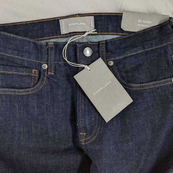 BNWT Everlane Mid Rise Skinny Denim - Dark Indigo Ankle Size 26 - Picture 2 of 4